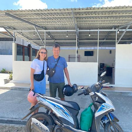 Amadeo Guest House Ratodena Luaran gambar
